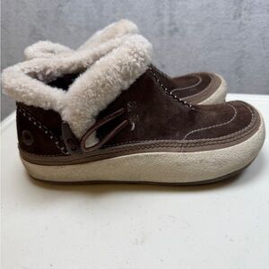Merrell Shoes Womens Size 7 Polartec Thinsulate Brown Suede Booties